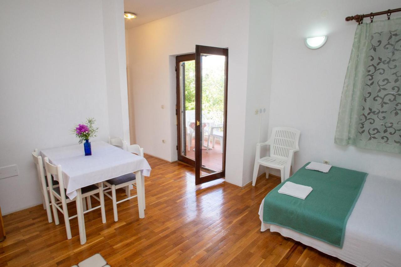 דירות נובליה House Emilija מראה חיצוני תמונה